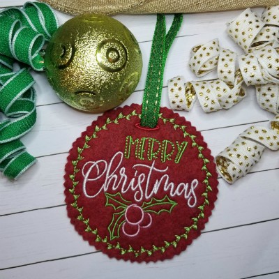 in the hoop merry christmas tag embroidery 